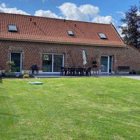 Le Domaine Des Saules Villa Richebourg  Buitenkant foto